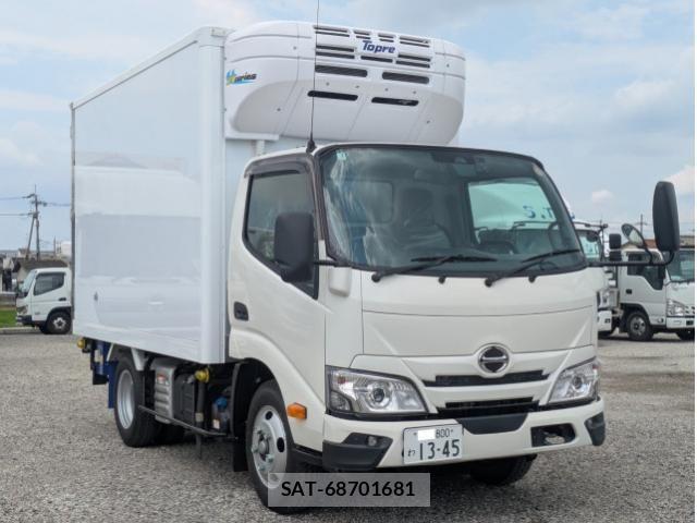 Hino DUTRO 2026-01 8524454-2