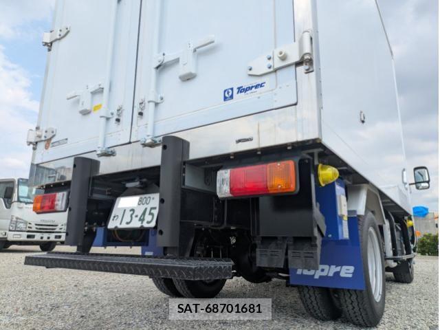 Hino DUTRO 2026-01 8524454-7