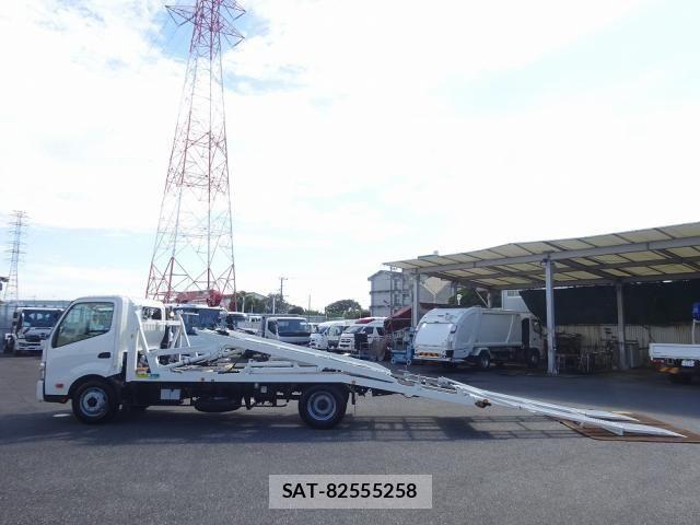 Hino DUTRO 2026-01 8561713-15