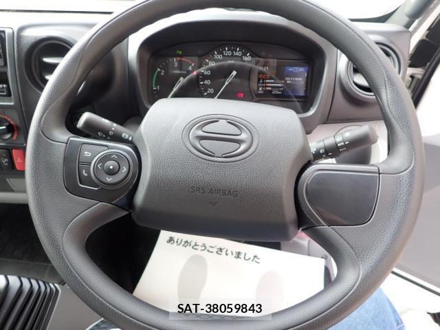 Hino DUTRO 2026-02 8561722-17