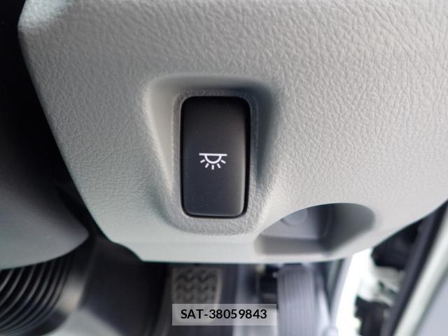 Hino DUTRO 2026-02 8561722-21