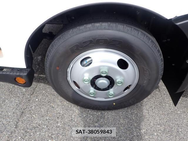 Hino DUTRO 2026-02 8561722-24