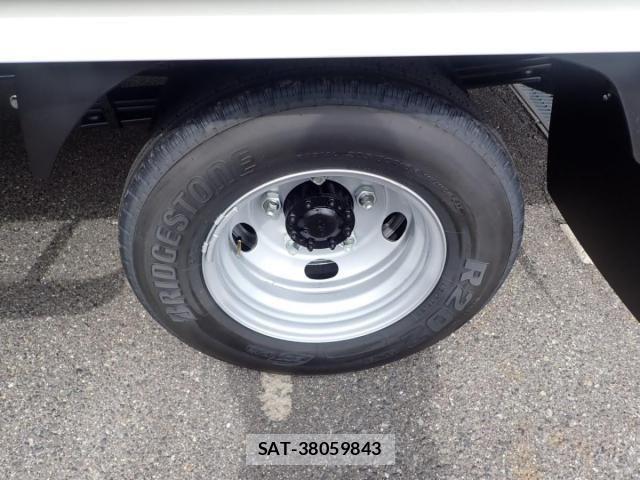 Hino DUTRO 2026-02 8561722-25