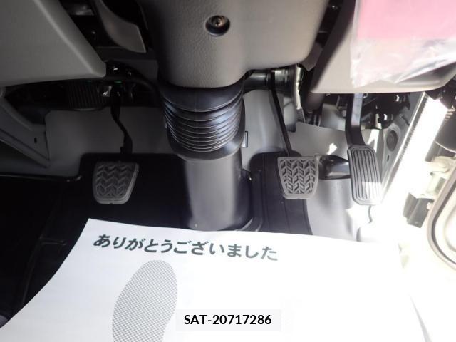 Hino DUTRO 2026-02 8561724-22