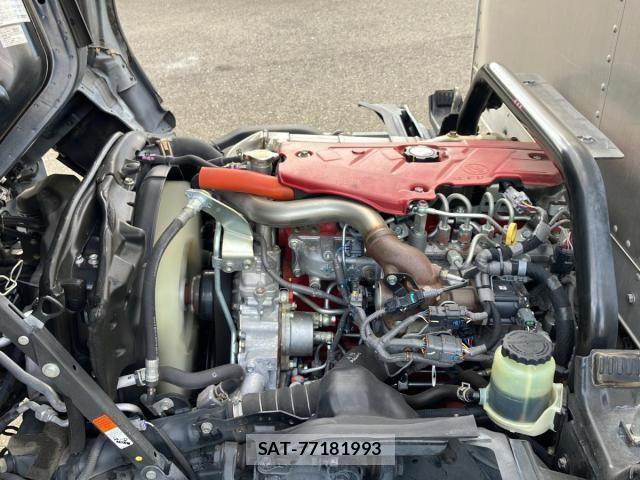 Hino DUTRO 2023-11 8561726-12