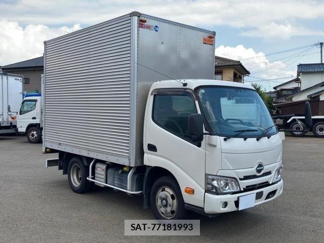 Hino DUTRO 2023-11 8561726-1