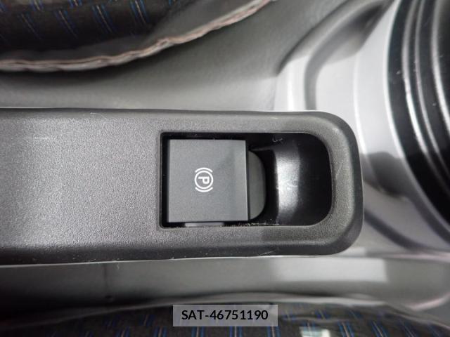 Hino DUTRO 2026-02 8561731-15