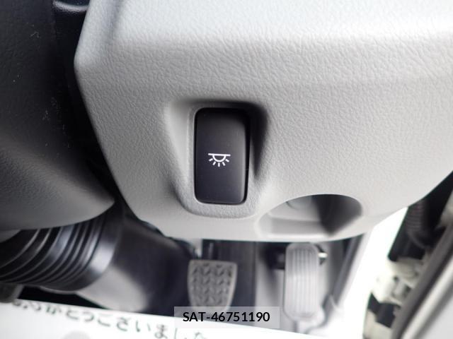 Hino DUTRO 2026-02 8561731-21
