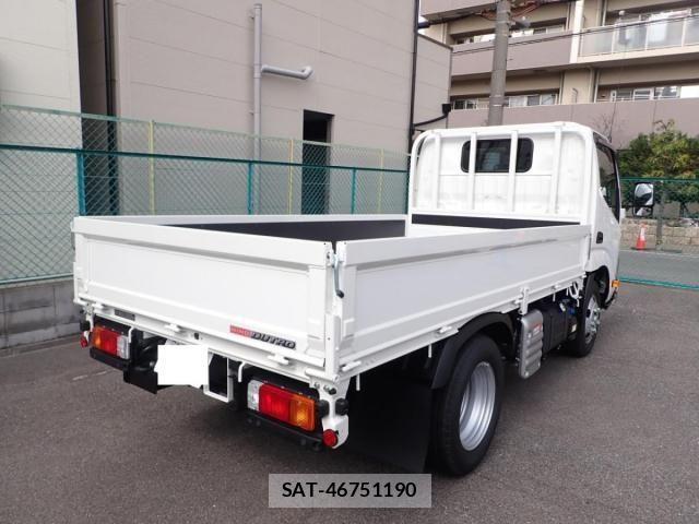 Hino DUTRO 2026-02 8561731-2