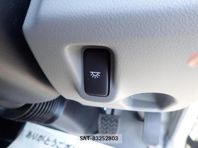 Hino DUTRO 2026-02 8561729-21