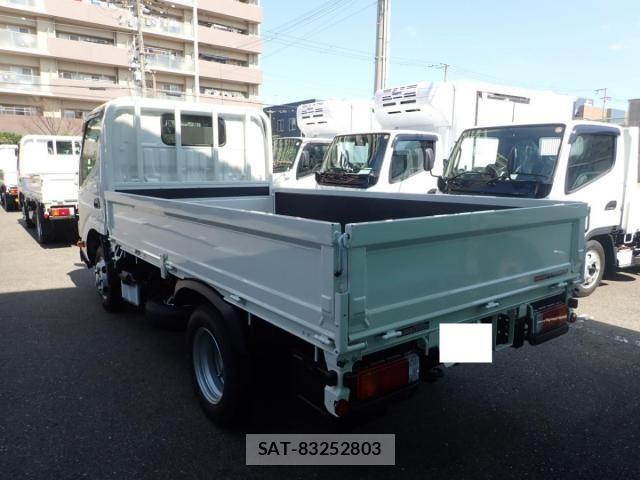 Hino DUTRO 2026-02 8561729-2