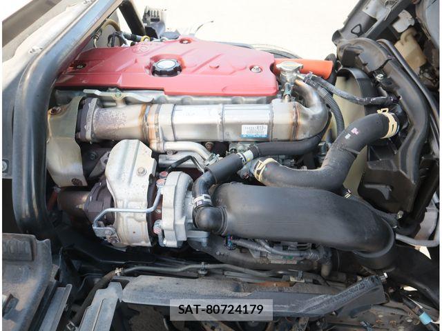 Hino DUTRO 2020-03 8561740-28