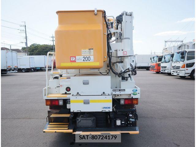 Hino DUTRO 2020-03 8561740-3