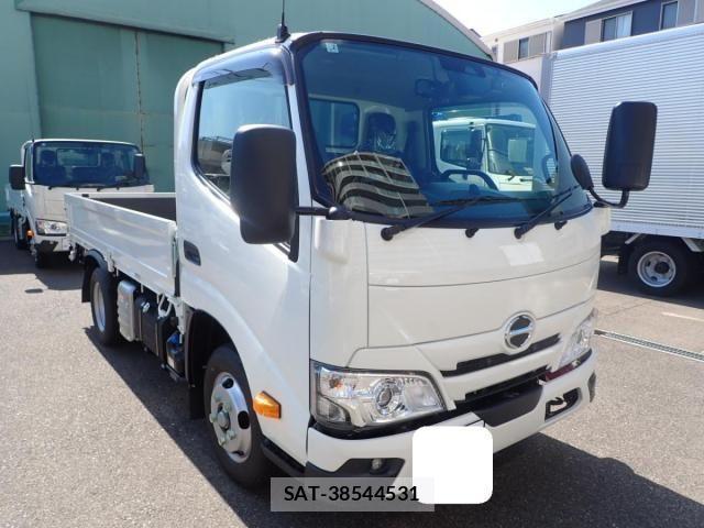 Hino DUTRO 2026-02 8561734-0