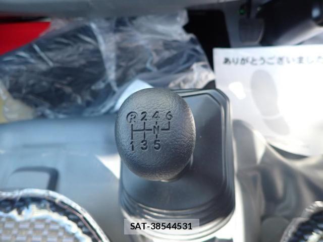 Hino DUTRO 2026-02 8561734-14