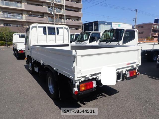 Hino DUTRO 2026-02 8561734-2