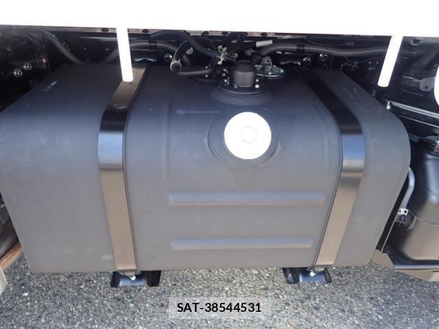 Hino DUTRO 2026-02 8561734-8