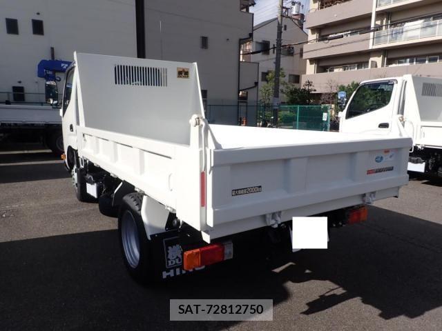 Hino DUTRO 2025-12 8561725-2