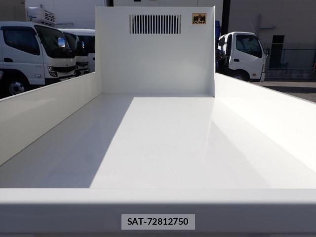 Hino DUTRO 2025-12 8561725-5