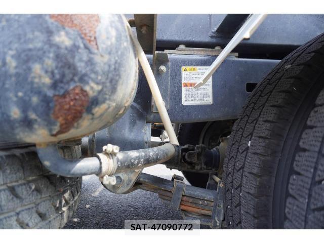 Hino DUTRO 2018-11 8561732-11