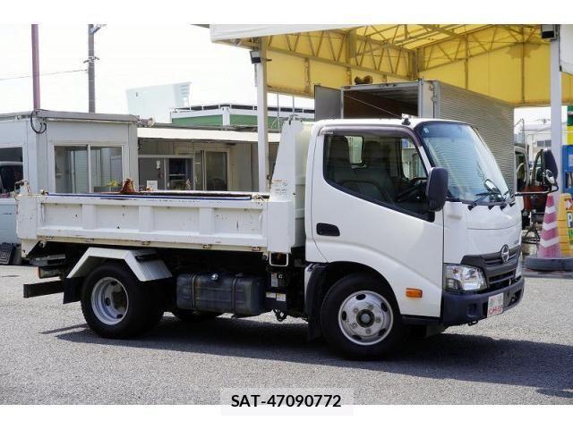 Hino DUTRO 2018-11 8561732-5