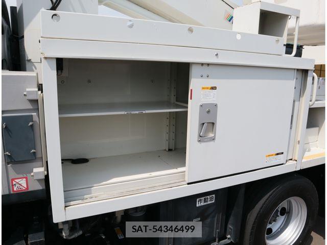 Hino DUTRO 2018-03 8561738-7