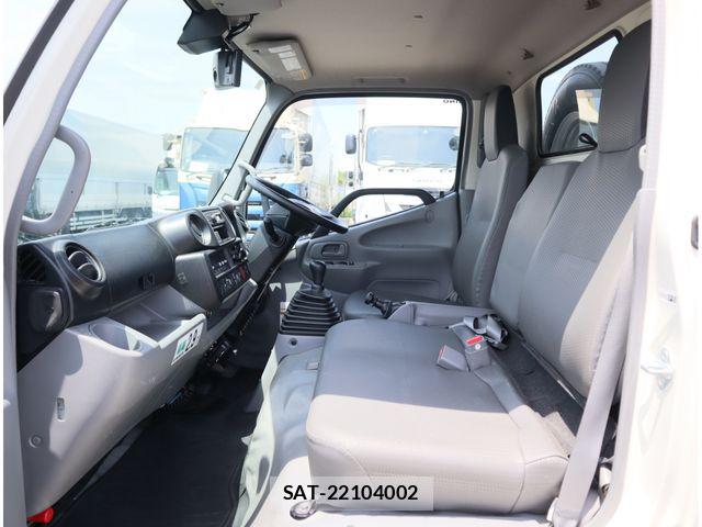Hino DUTRO 2022-02 8561714-27