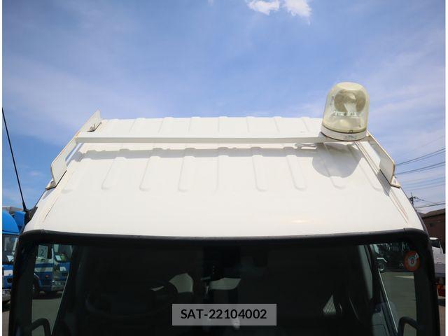 Hino DUTRO 2022-02 8561714-28