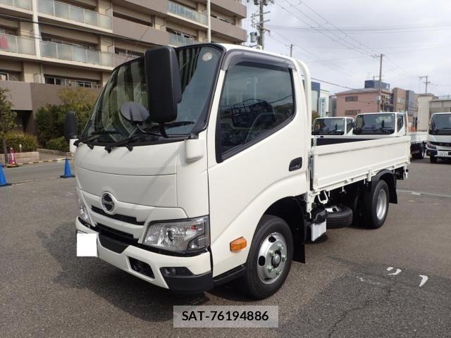 Hino DUTRO 2026-01 8561727-1