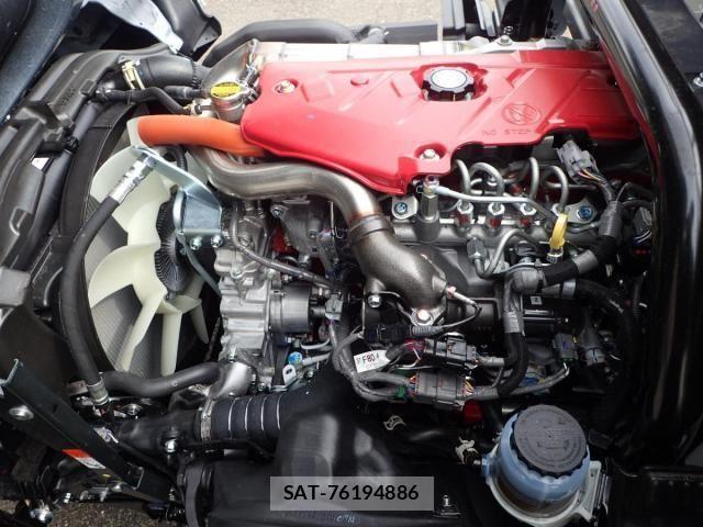 Hino DUTRO 2026-01 8561727-21