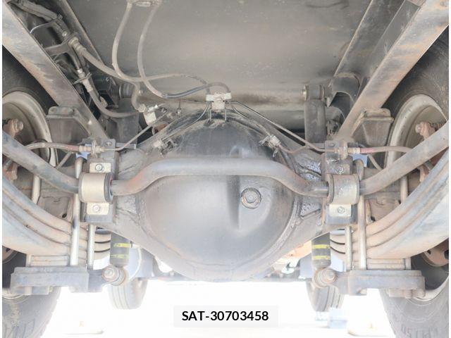 Hino DUTRO 2018-01 8561739-19