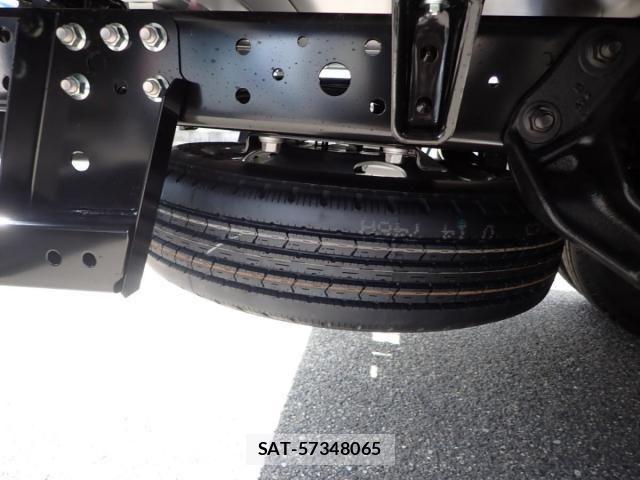 Hino DUTRO 2026-02 8561720-10