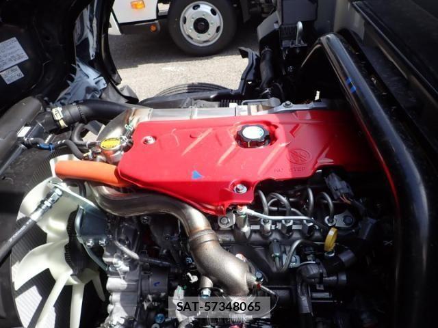 Hino DUTRO 2026-02 8561720-23