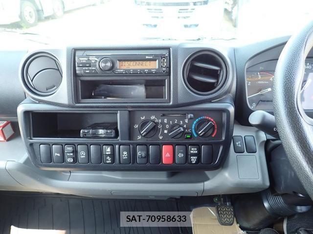 Hino DUTRO 2024-03 8561735-14