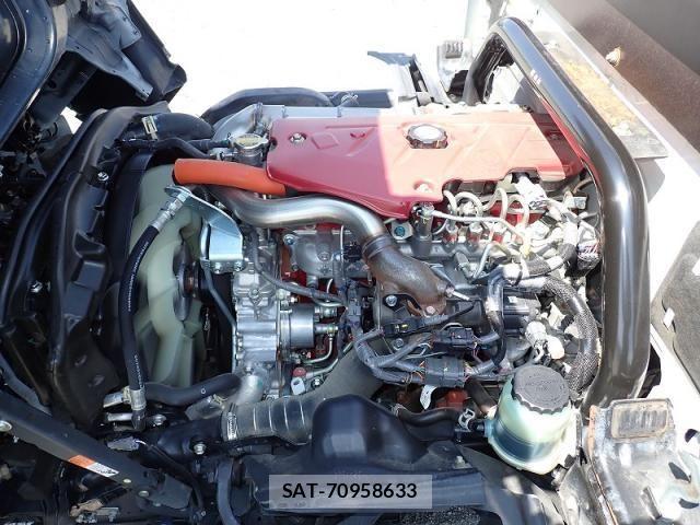 Hino DUTRO 2024-03 8561735-21