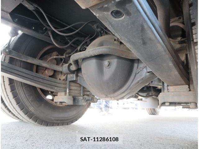 Hino DUTRO 2015-03 8561741-21