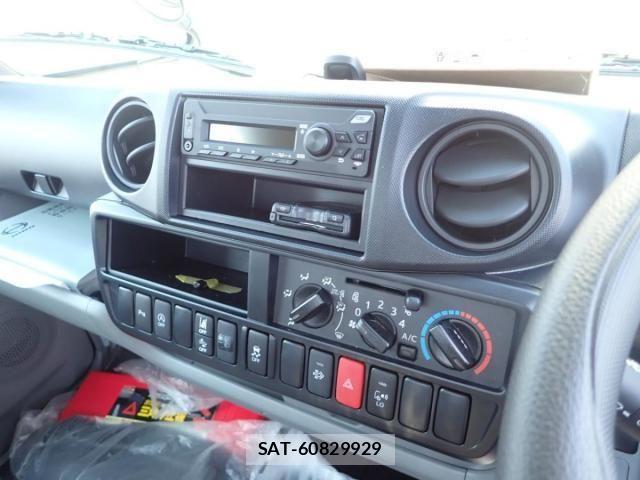 Hino DUTRO 2026-02 8561728-12
