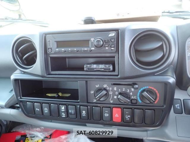 Hino DUTRO 2026-02 8561728-13