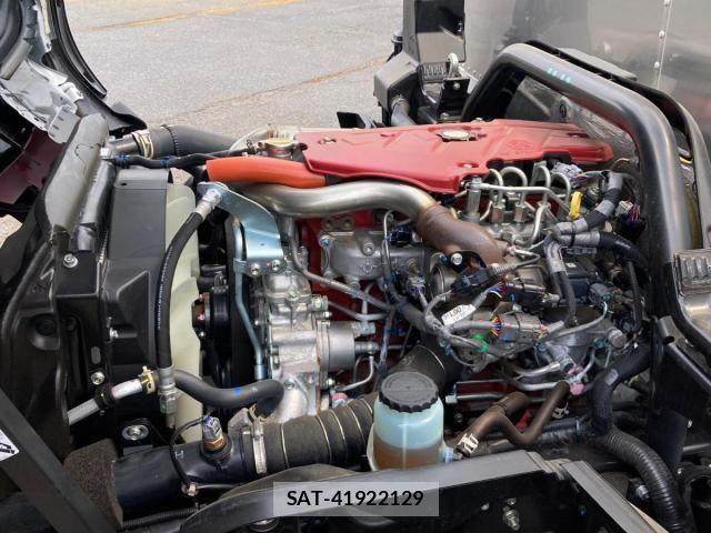 Hino DUTRO 2025-12 8561747-12