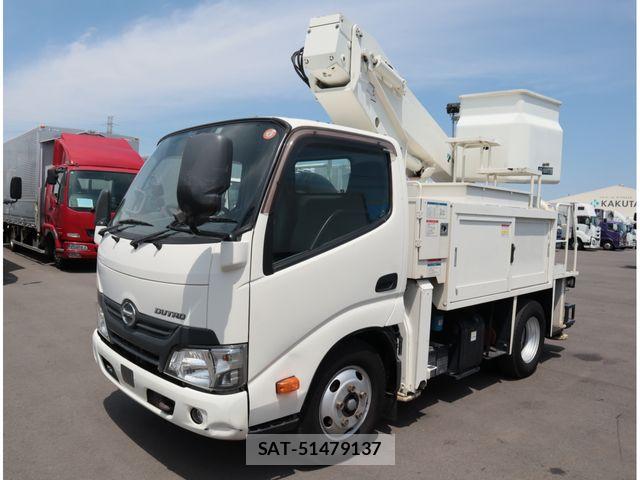 Hino DUTRO 2018-01 8561737-0