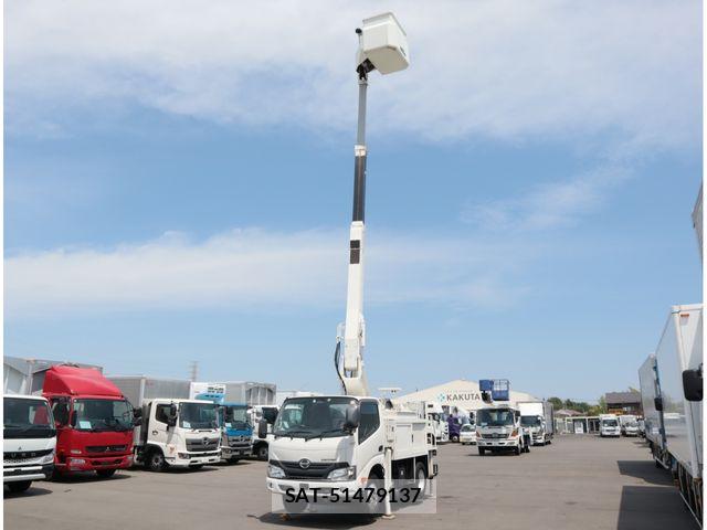 Hino DUTRO 2018-01 8561737-11