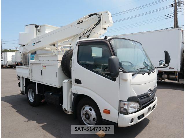 Hino DUTRO 2018-01 8561737-1