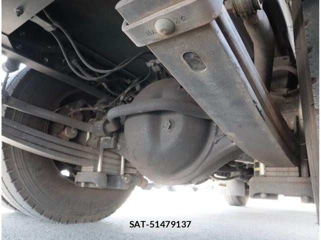 Hino DUTRO 2018-01 8561737-21