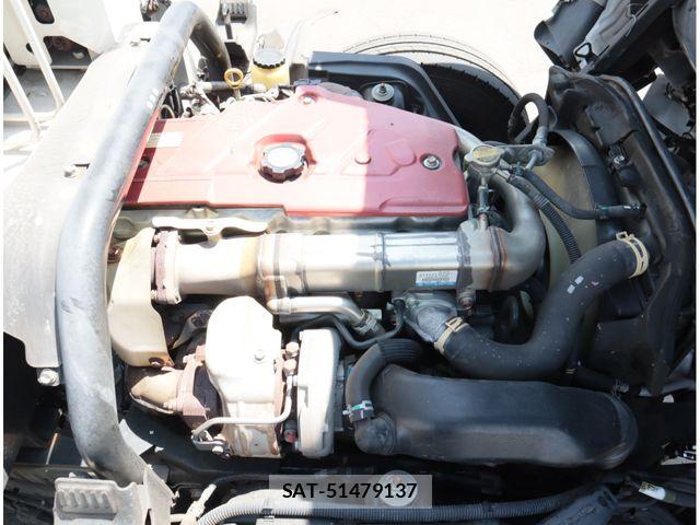 Hino DUTRO 2018-01 8561737-29