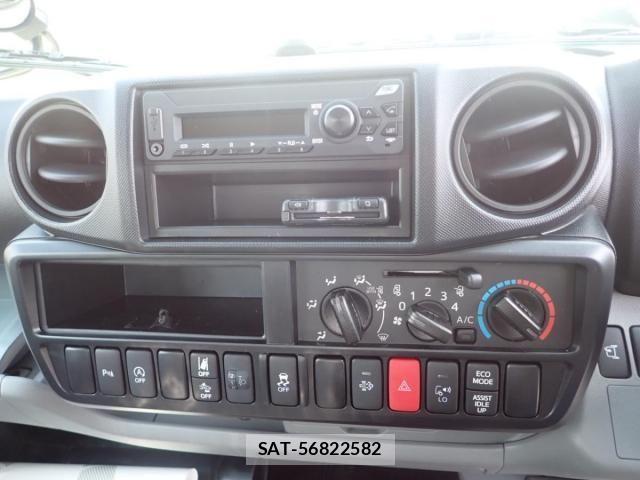 Hino DUTRO 2026-02 8561733-13