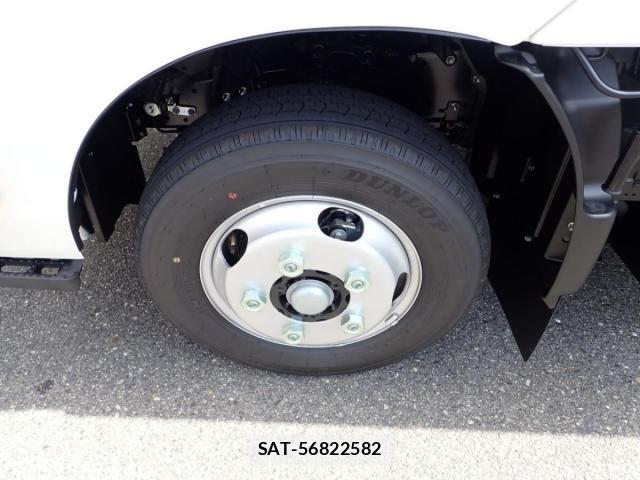 Hino DUTRO 2026-02 8561733-25