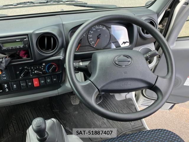 Hino DUTRO 2024-07 8561730-16