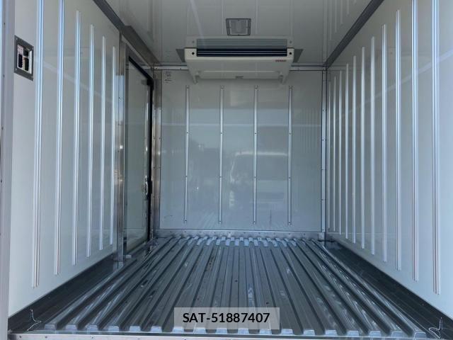 Hino DUTRO 2024-07 8561730-6