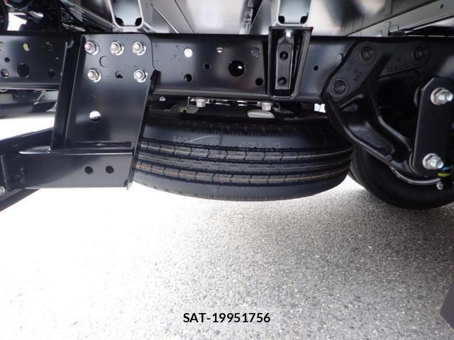 Hino DUTRO 2026-02 8561723-10