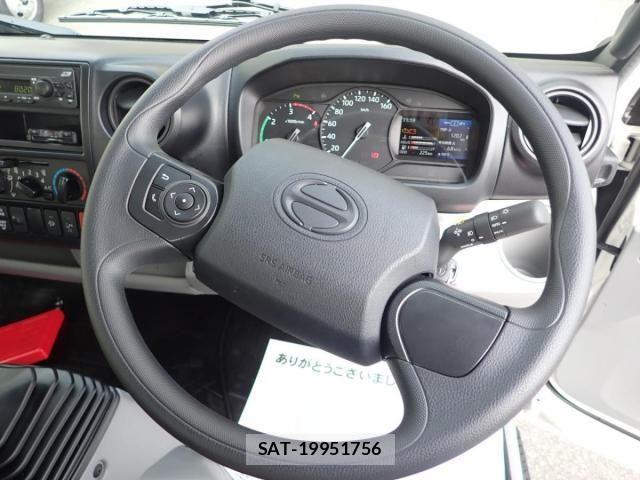 Hino DUTRO 2026-02 8561723-17